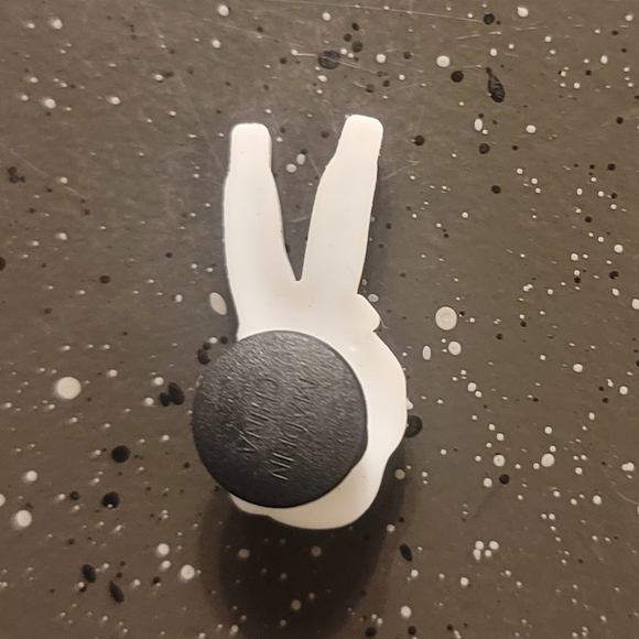 NEW! Peace Sign Croc Charm - Picture 2 of 4